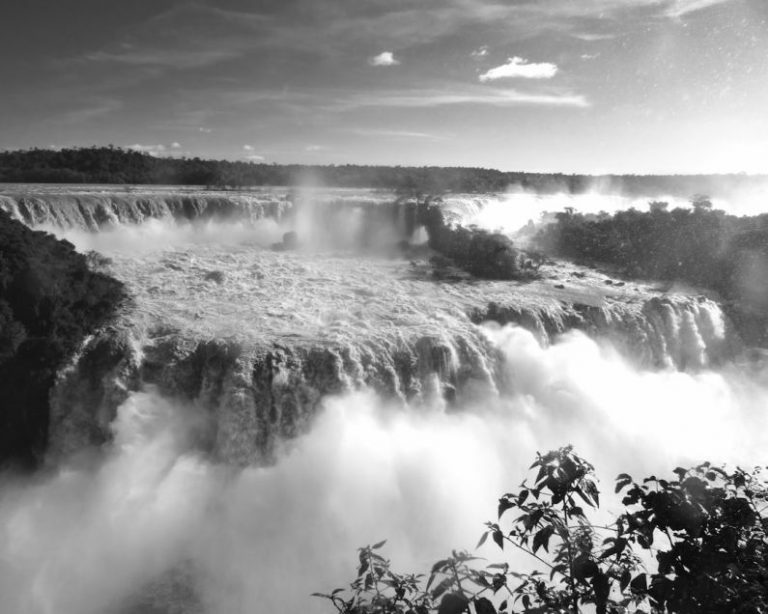 Iguaçu Falls - waterfalls grayscale photo